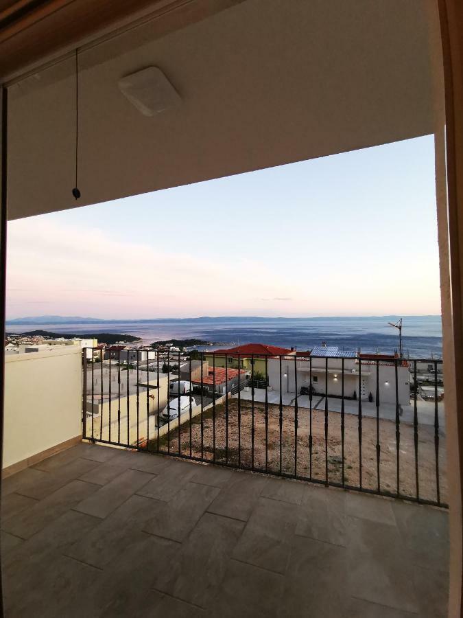 Charming Studio - Apartment Makarska Eksteriør billede