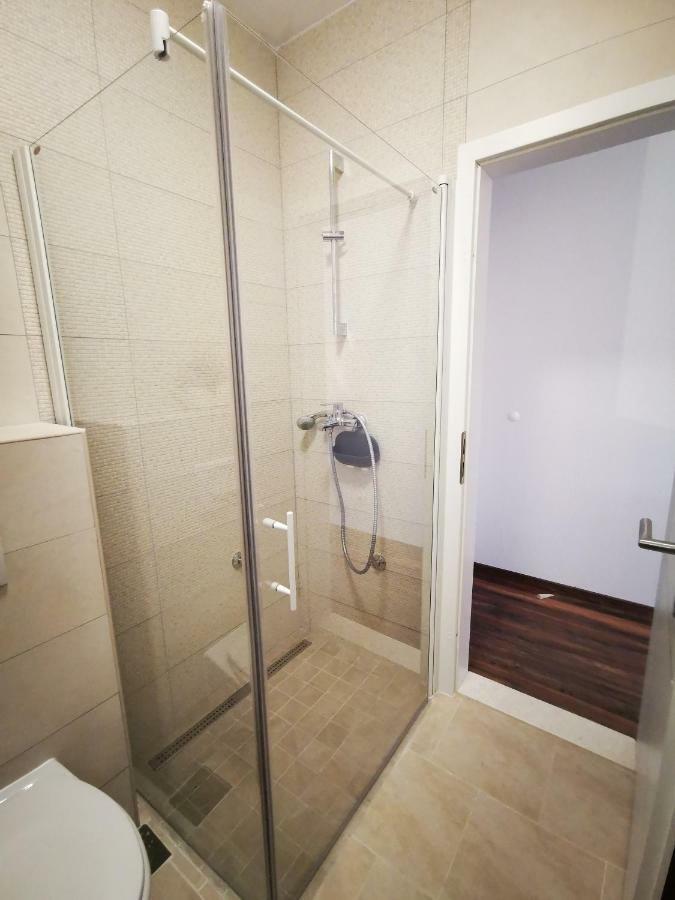 Charming Studio - Apartment Makarska Eksteriør billede